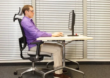 How Do Ergonomic Chairs Improve Posture and Comfort